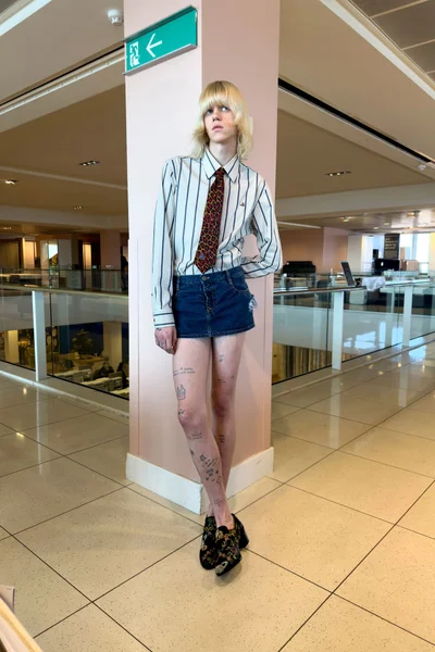 Look 14